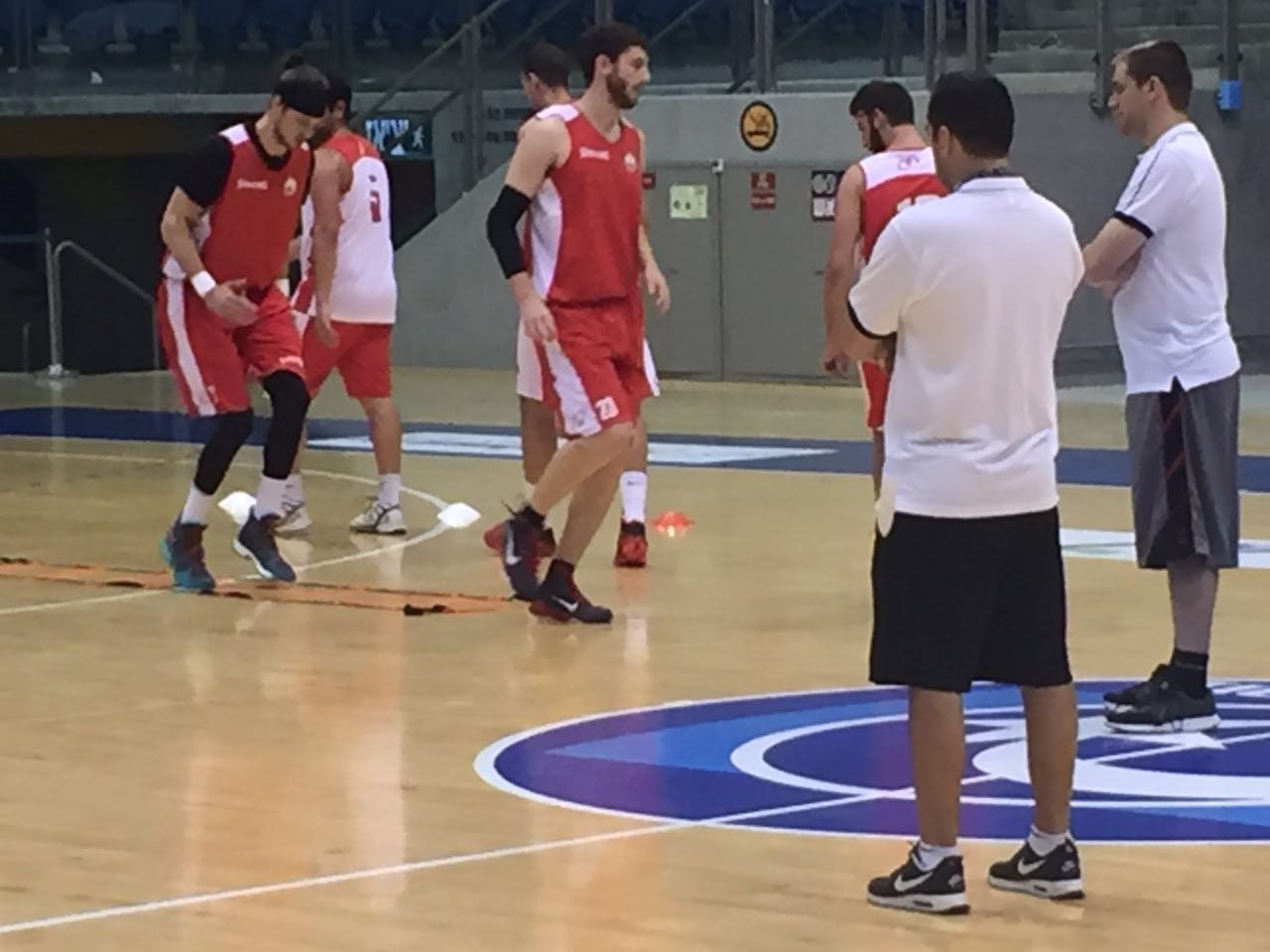 המאמן החדש יניב בורגר. קודם כל להגיע לפליי אוף